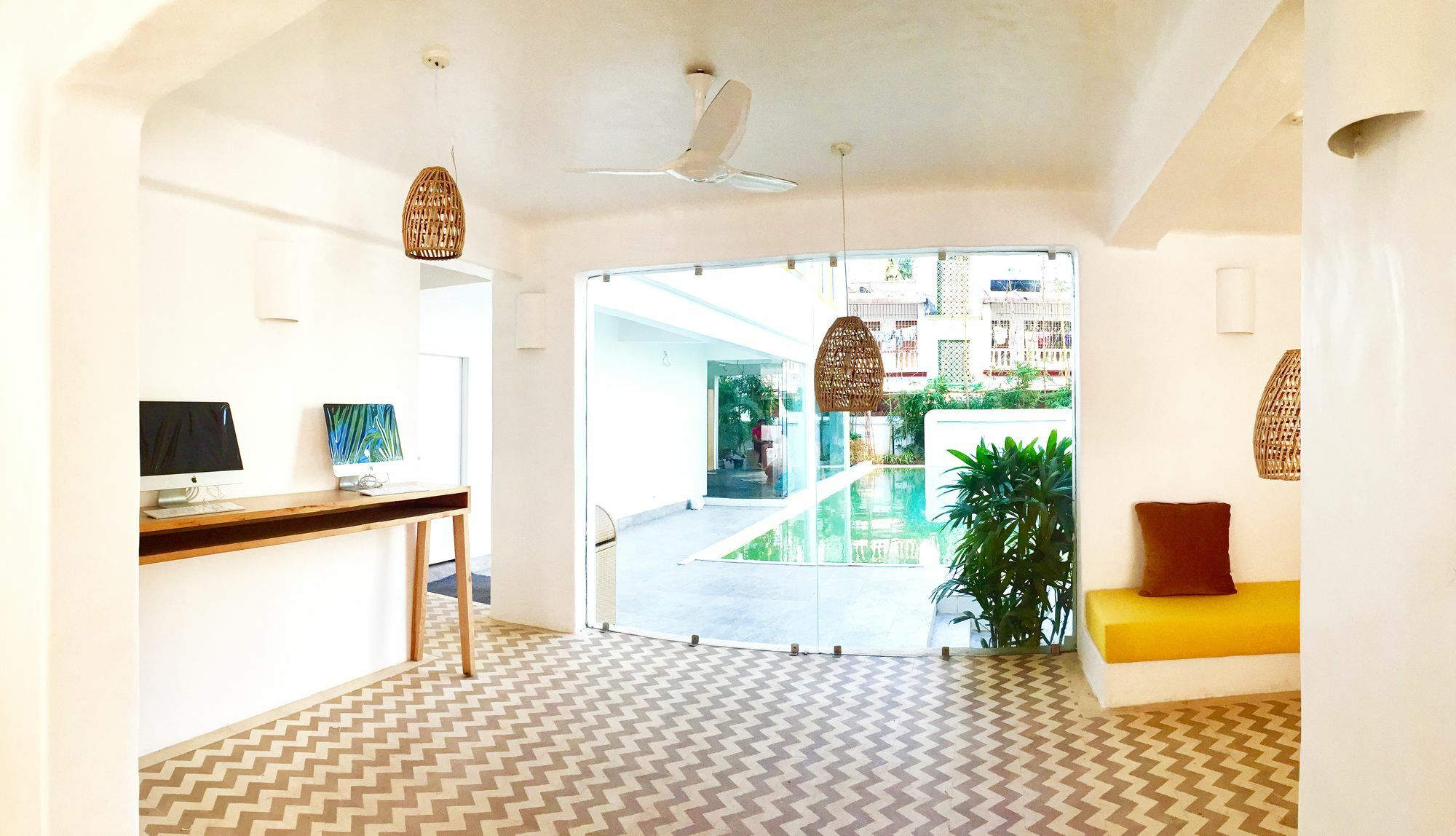Bloom Hotel - Calangute Exteriör bild